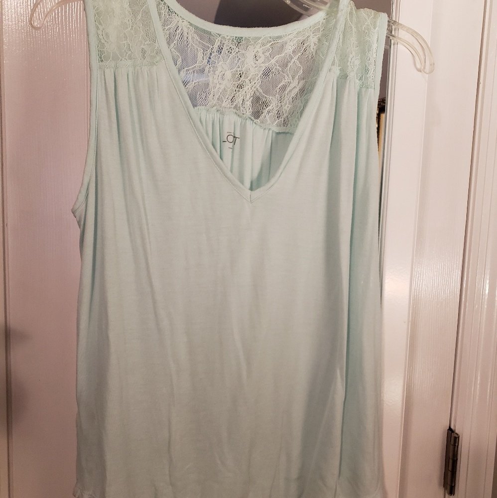 Soft mint top